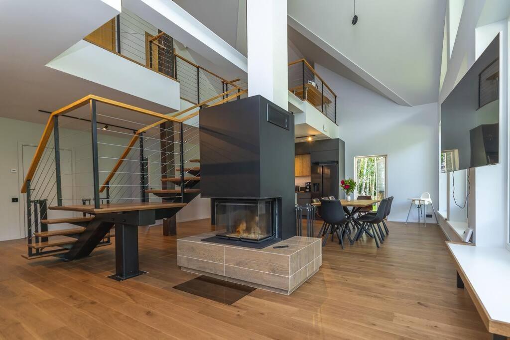 Modern Villa With Sauna & Hot Tub Hiiumaa Extérieur photo